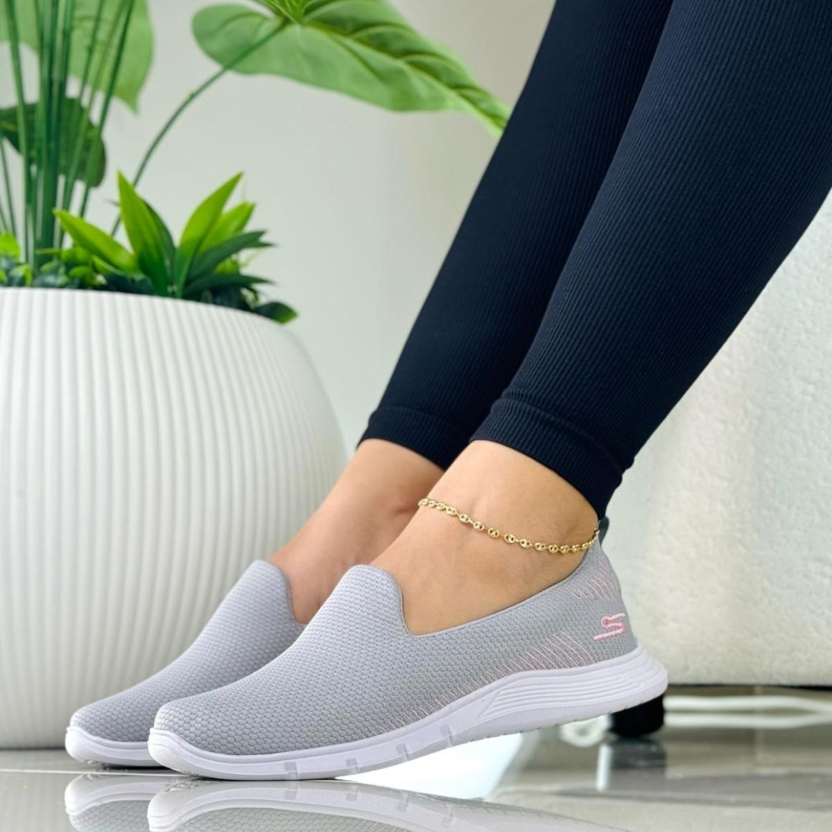 Zapatilla Suave Chic